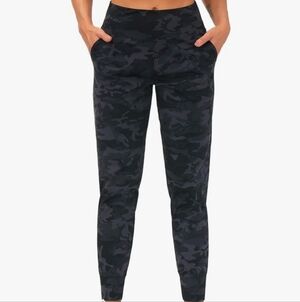 NWOT Boutique Women's Black Camouflage Athletic Joggers Lounge Pants XL